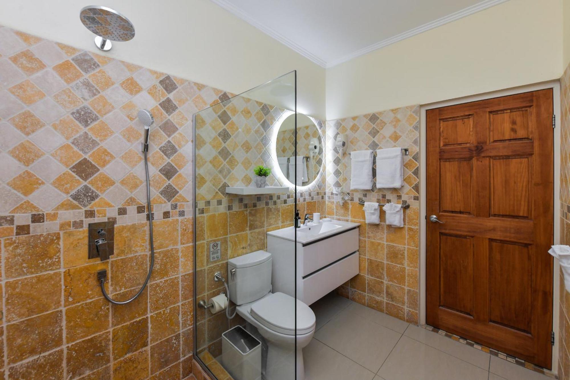 Villa Swiss Paradise With Private Pool Palm Beach Екстер'єр фото